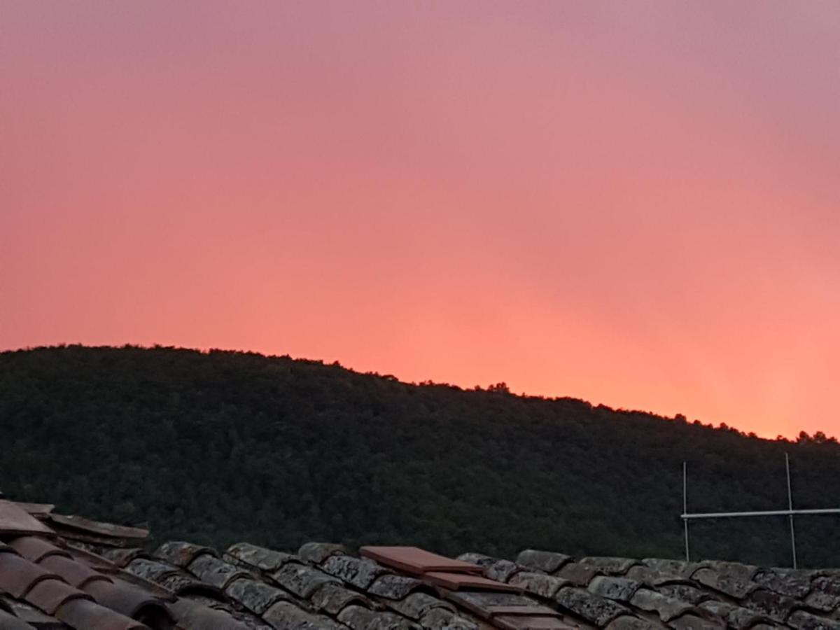 Borgo Nel Tempo Apartman Collestatte Kültér fotó